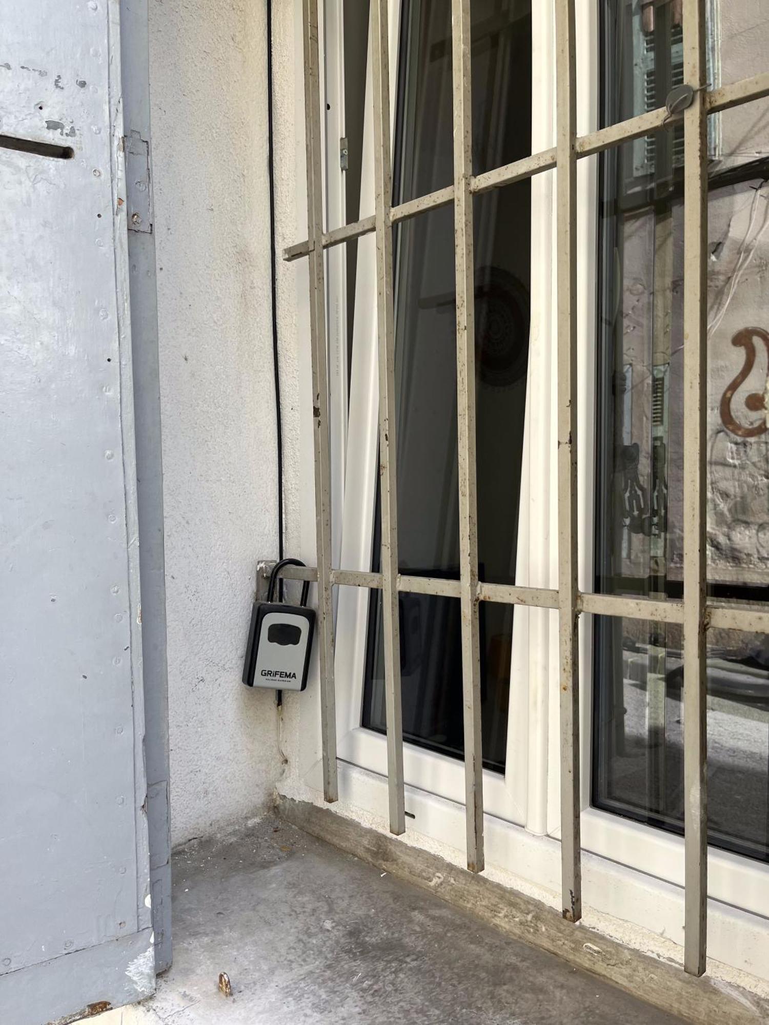 Studio Equipe Confort Proche De Toutes Commodites La Seyne-sur-Mer Zewnętrze zdjęcie